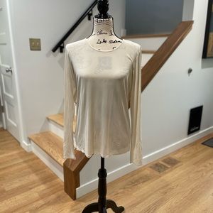 Gorgeous Eileen Fisher 100% silk long sleeve tee